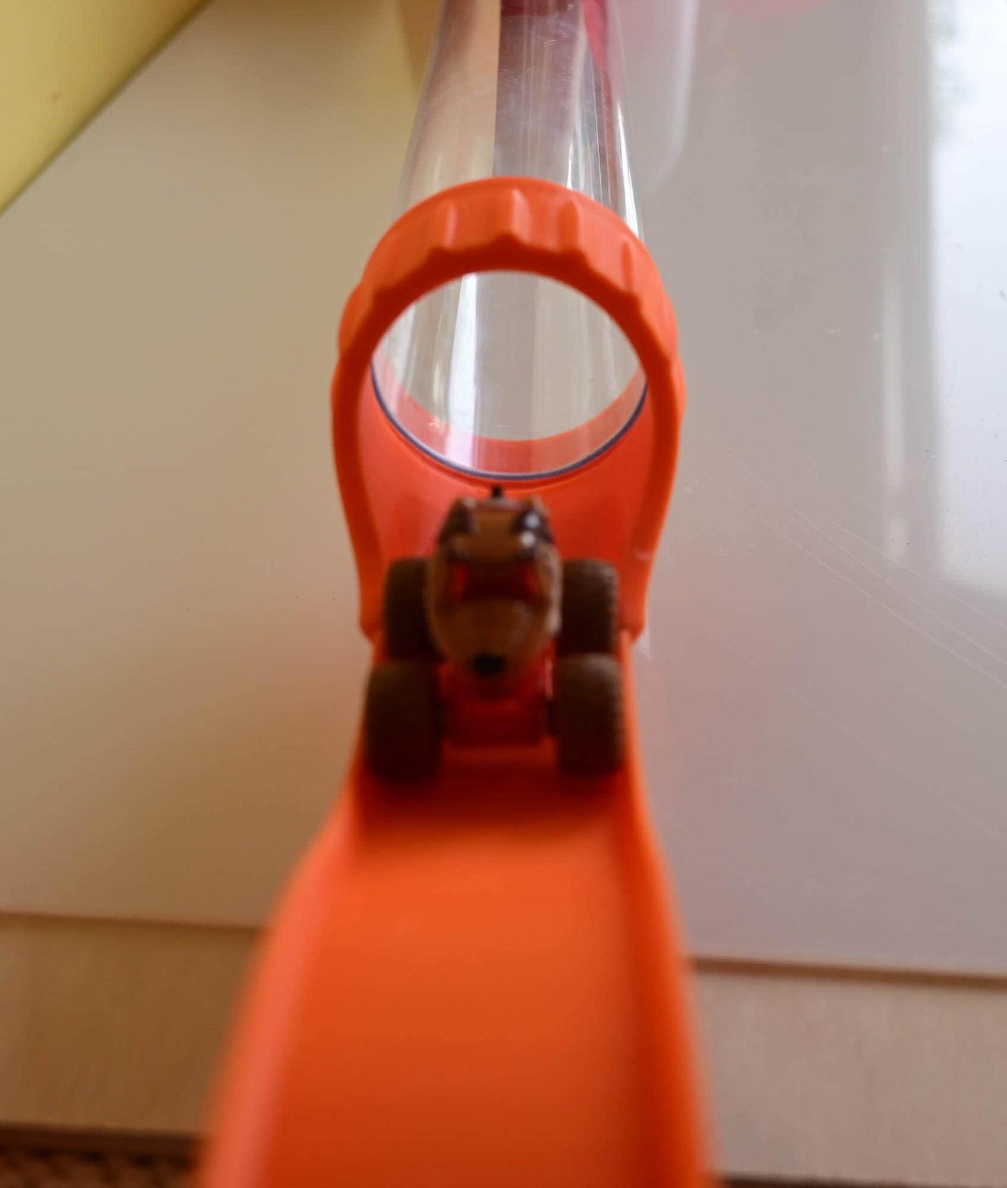 Hot wheels track add on to Air toobz wind machine, Air toobz expansion pack
