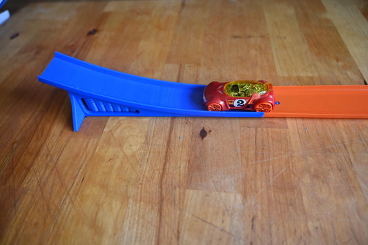 Hot Wheels Track Jump – 3D-Printed Stunt Ramp Add-On