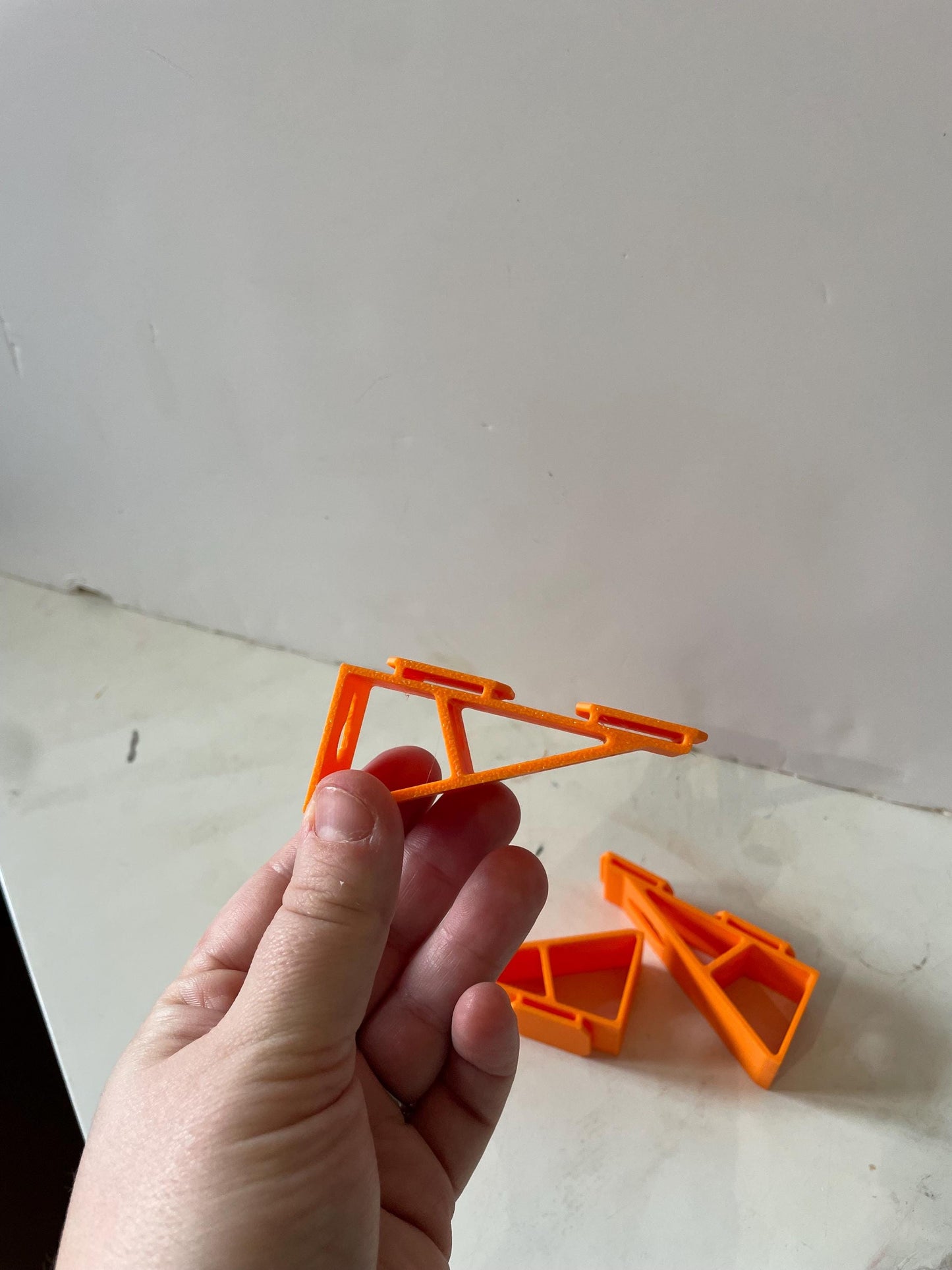 Orange Hot Wheels Track Wall Mount: For 2-Lane Epic Races