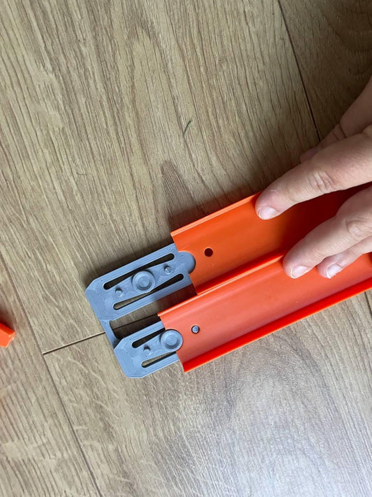 Hot Wheels Track Connector: Two-Lane & Monster Truck Compatible (Set of 4)