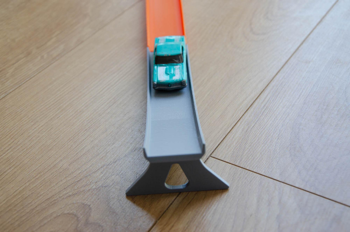Hot Wheels Compatible Track Jump: Trick End Connector