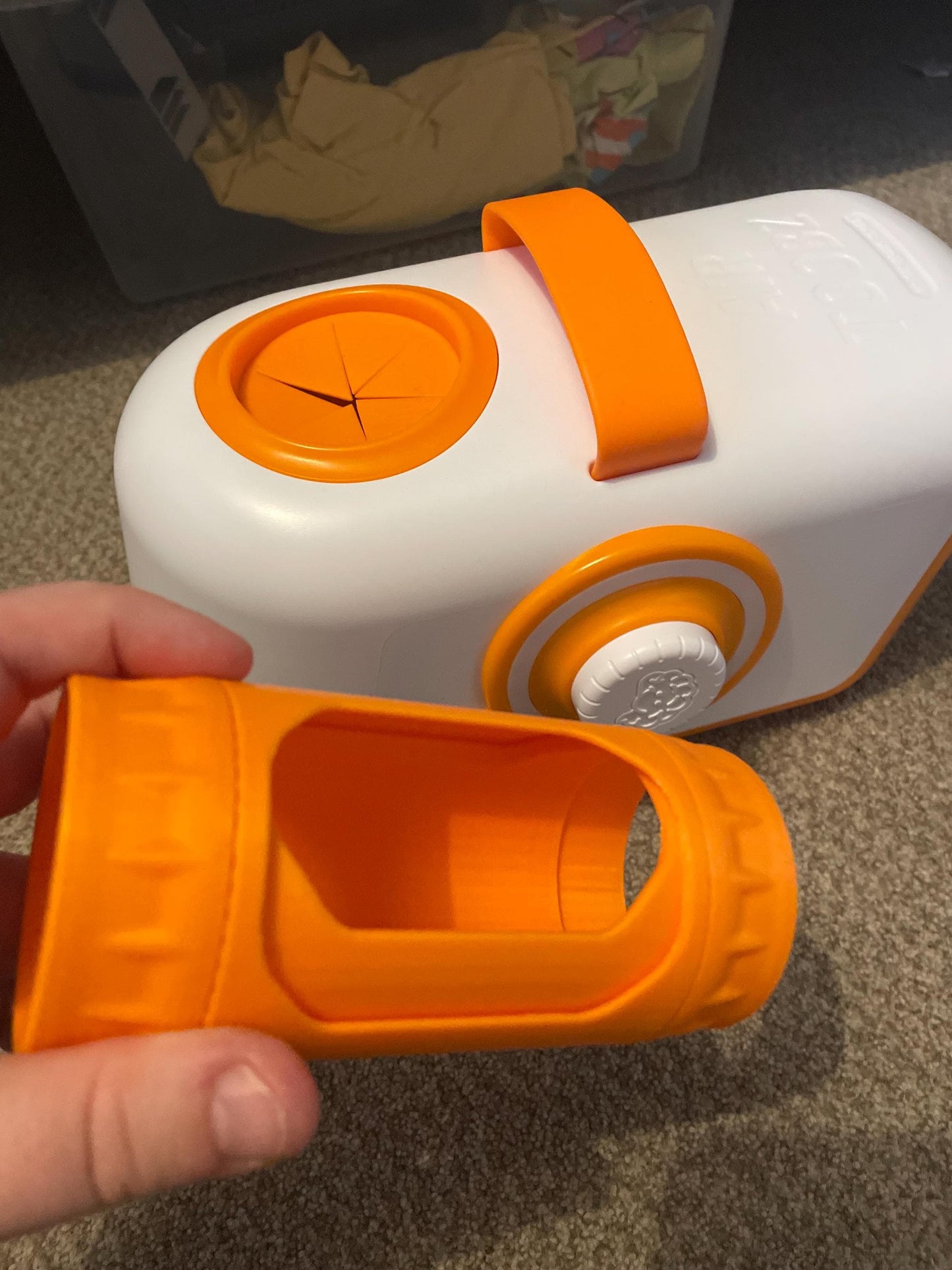 Air toobz connector insert slot - fat brian toys, loop opener join