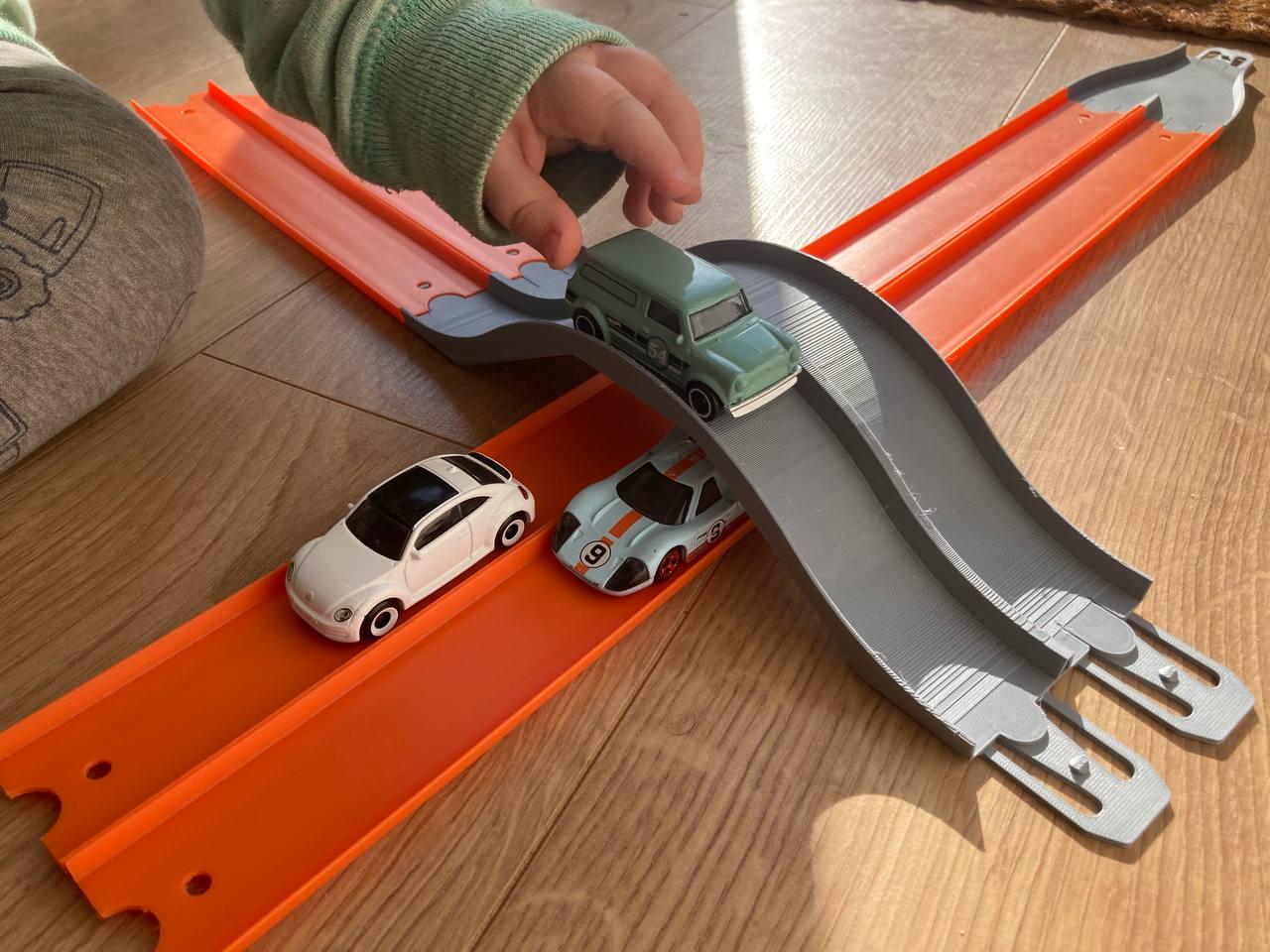Hot Wheels Compatible Bridge Track: Two-Lane Hump Jump