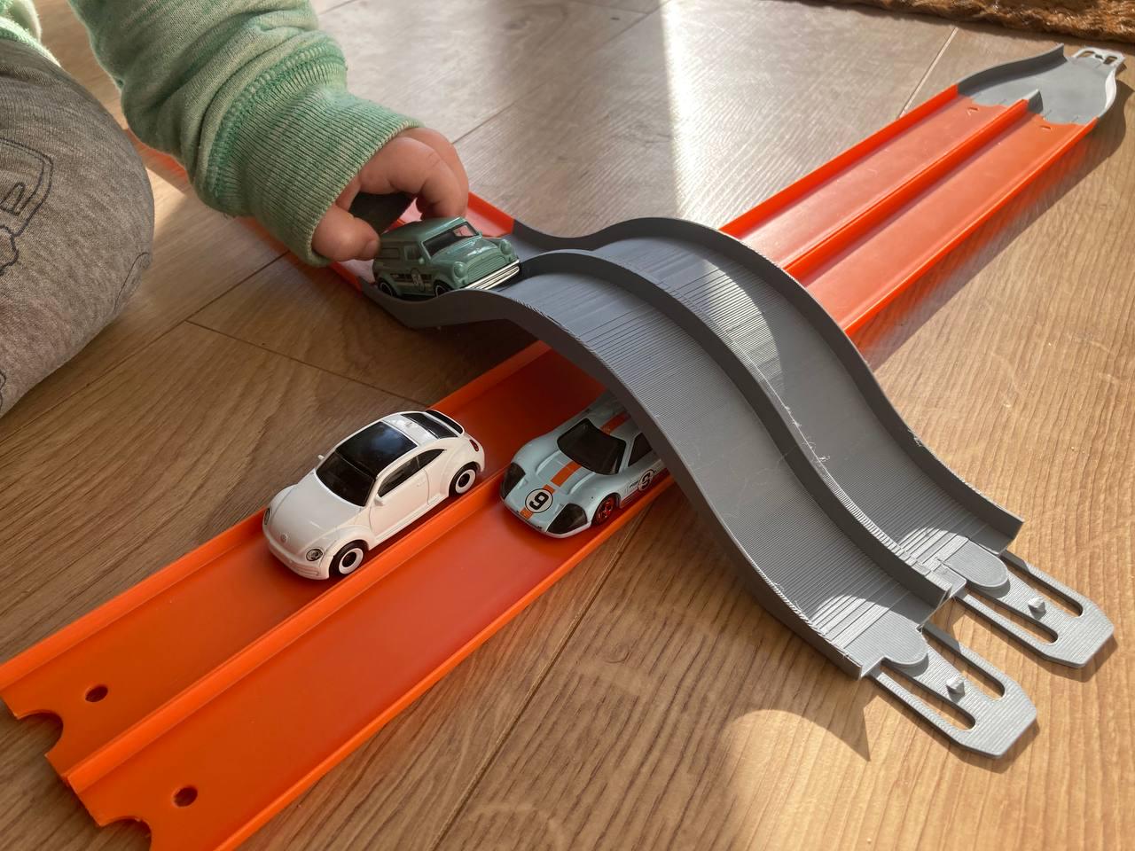 Hot Wheels Compatible Bridge Track: Two-Lane Hump Jump