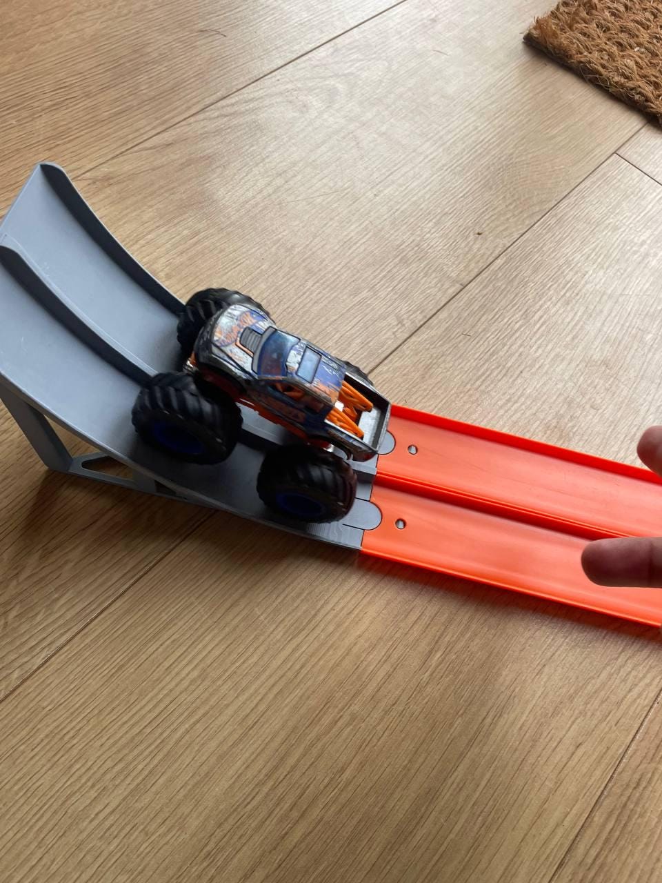 Hot Wheels Track Jump - Custom Add-On, Monster Truck Compatible