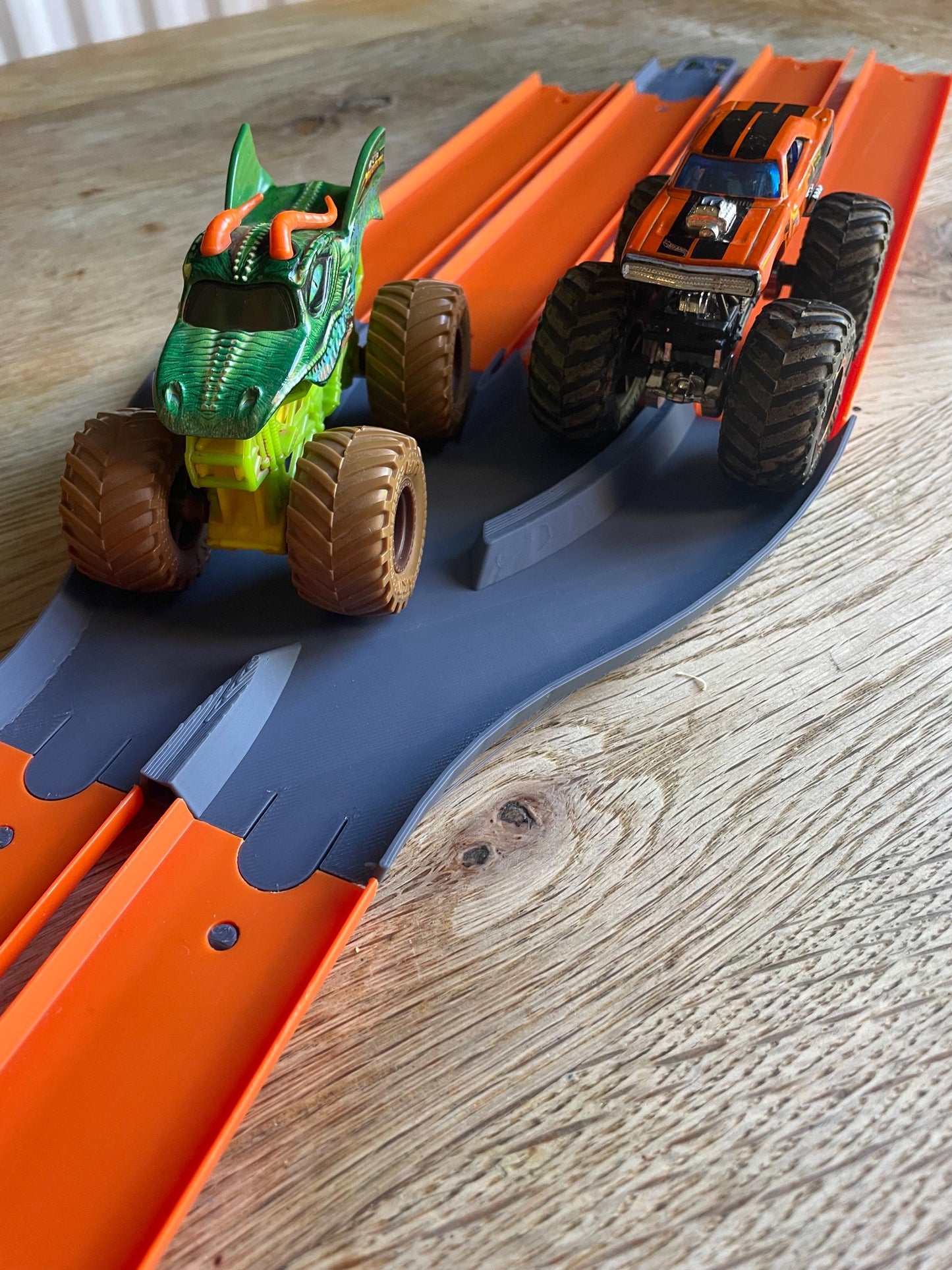 Hot Wheels Track Connector: 4-Lane to 2-Lane Racing Component